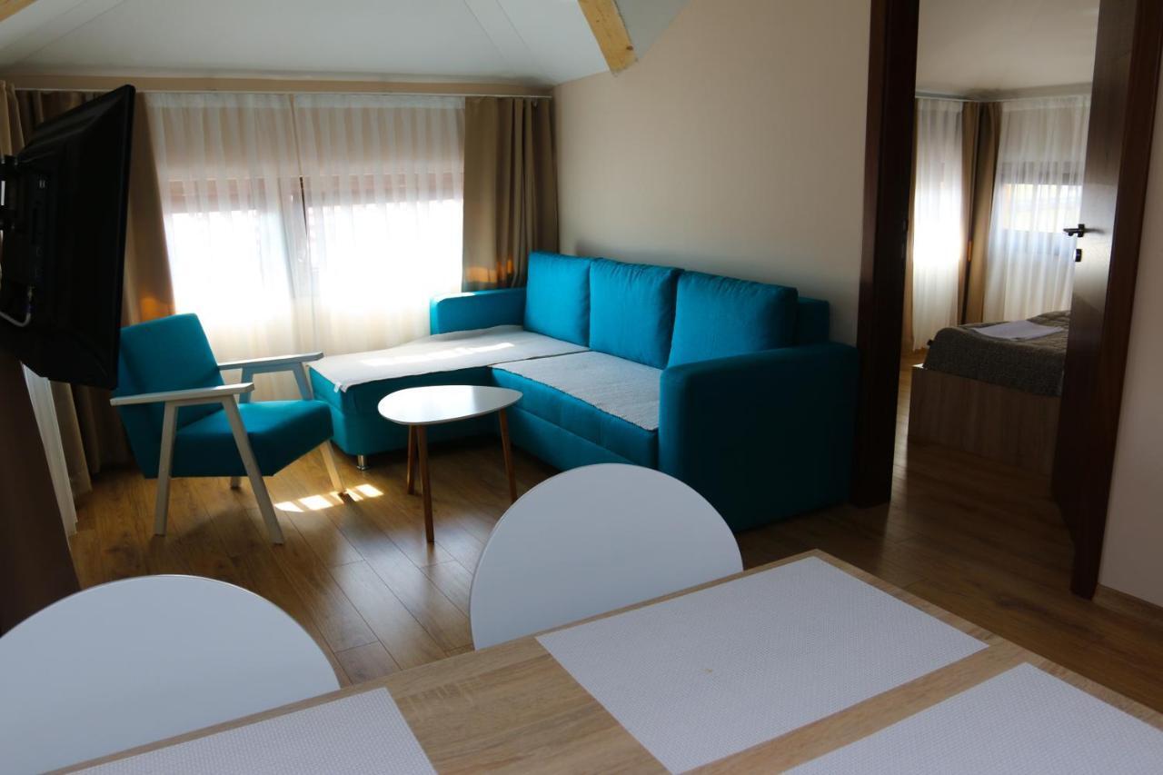 Hotel Logavina 8 Garage Parking Sarajevo Ngoại thất bức ảnh